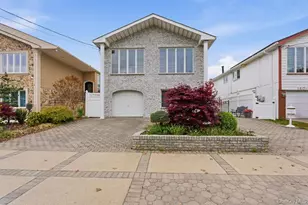160-12 92nd St, Howard Beach, NY 11414 - Photo 1
