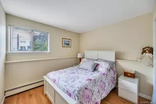 43 Hitching Post Ln, Glen Cove, NY 11542 - Photo 15