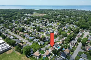 43 Hitching Post Ln, Glen Cove, NY 11542 - Photo 25