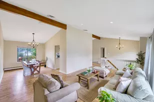 43 Hitching Post Ln, Glen Cove, NY 11542 - Photo 3