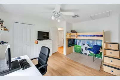 43 Hitching Post Lane, Glen Cove, NY 11542 - Photo 13