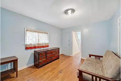 295 Washington Street, Hempstead, NY 11550 - Photo 7