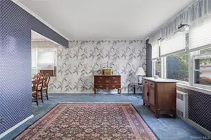 24 Spring Garden St, Valley Stream, NY 11580 - Photo 3