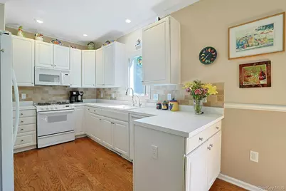 61 Leif Boulevard, Congers, NY 10920 - Photo 13