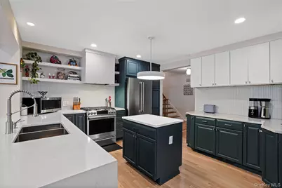 97 Hanson Lane, New Rochelle, NY 10804 - Photo 7