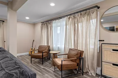 364 S Broadway, Lindenhurst, NY 11757 - Photo 3