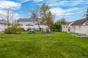 364 S Broadway, Lindenhurst, NY 11757 - Photo 21