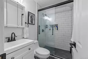 364 S Broadway, Lindenhurst, NY 11757 - Photo 17