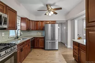 364 S Broadway, Lindenhurst, NY 11757 - Photo 11