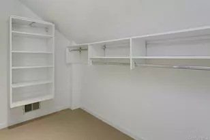 102 Boulder Ridge Rd, Scarsdale, NY 10583 - Photo 17