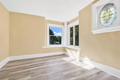 84-21 Beverly Road, Kew Gardens, NY 11415 - Photo 25