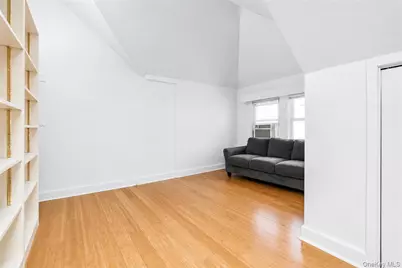 84-21 Beverly Road, Kew Gardens, NY 11415 - Photo 35