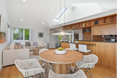 55 Hampton Oval, New Rochelle, NY 10805 - Photo 7