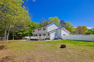 3 Sander Ct, Middle Island, NY 11953 - Photo 37
