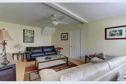 54 McKinley Avenue, Albertson, NY 11507 - Photo 3