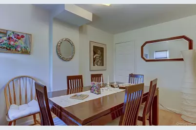 54 McKinley Avenue, Albertson, NY 11507 - Photo 9