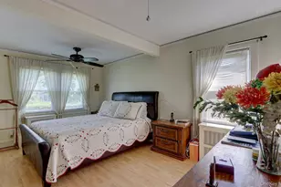 54 McKinley Ave, Albertson, NY 11507 - Photo 5