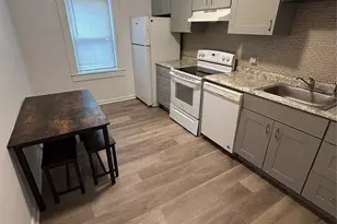 379 Huguenot St, New Rochelle, NY 10801 - Photo 3