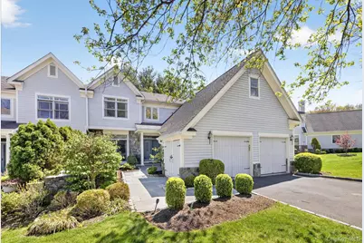 9 Easthaven Lane, White Plains, NY 10605 - Photo 1