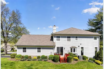 9 Easthaven Lane, White Plains, NY 10605 - Photo 41