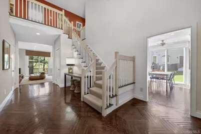 9 Easthaven Lane, White Plains, NY 10605 - Photo 3