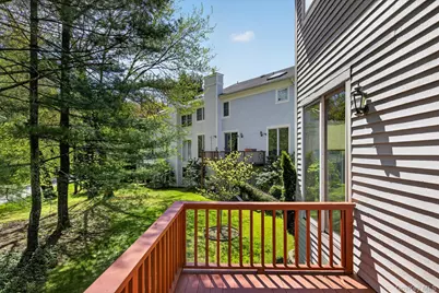 9 Easthaven Lane, White Plains, NY 10605 - Photo 13