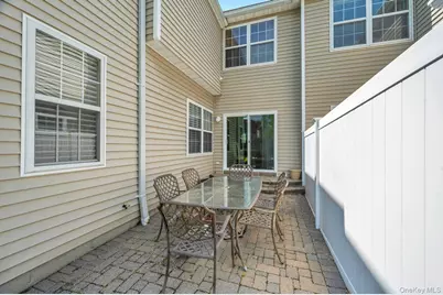47 Snowdance Lane, Nesconset, NY 11767 - Photo 9