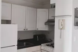 152-18 Union Tpke, Flushing, NY 11367 - Photo 19