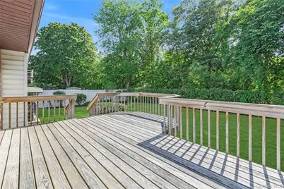 472 Bohemia Parkway, Sayville, NY 11782 - Photo 19
