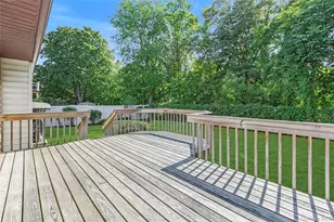 472 Bohemia Pkwy, Sayville, NY 11782 - Photo 19