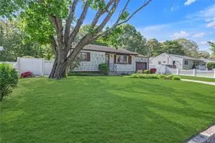 472 Bohemia Pkwy, Sayville, NY 11782 - Photo 23