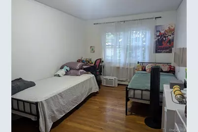 2515 150th Street, Flushing, NY 11354 - Photo 5