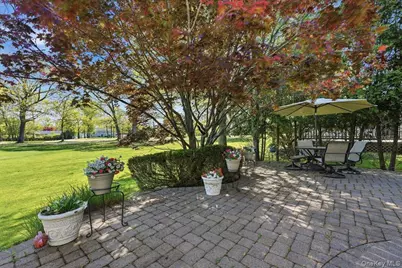 65 Redan Drive, Smithtown, NY 11787 - Photo 35