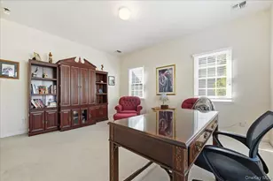 65 Redan Dr, Smithtown, NY 11787 - Photo 9