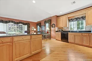 65 Redan Dr, Smithtown, NY 11787 - Photo 23