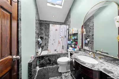 2501 Rose Place, Westbury, NY 11590 - Photo 17