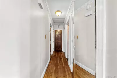 2501 Rose Place, Westbury, NY 11590 - Photo 25