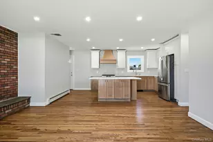21 Robbins St, Lindenhurst, NY 11757 - Photo 17