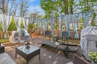 126 New Jersey Avenue, Bellport, NY 11713 - Photo 31