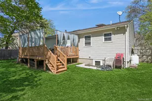 126 New Jersey Ave, Bellport, NY 11713 - Photo 17