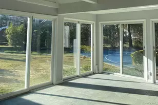940 Smith Ln, Hewlett, NY 11598 - Photo 17
