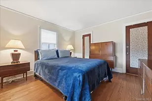 311 Carnation Ave, Floral Park, NY 11001 - Photo 17