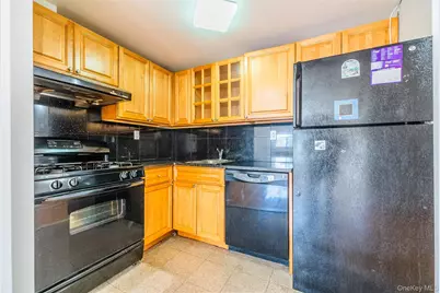 112-26 38th Avenue #4A, Corona, NY 11368 - Photo 5