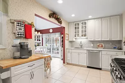 168 Harmony Drive, Massapequa Park, NY 11762 - Photo 11
