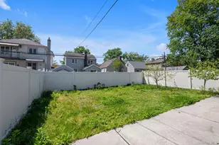 49-20 167th St, Fresh Meadows, NY 11365 - Photo 25