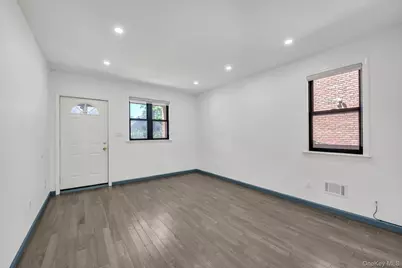 4920 167th Street, Fresh Meadows, NY 11365 - Photo 9