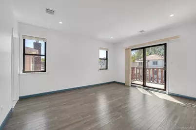 4920 167th Street, Fresh Meadows, NY 11365 - Photo 15
