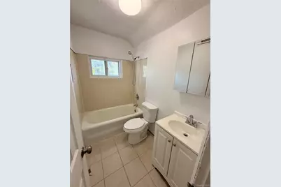 324 Underhill Ave, Bronx, NY 10473 - Photo 7