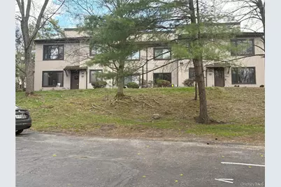 3907 Wild Berry Court, Poughkeepsie, NY 12603 - Photo 15