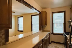 50-17 41st St, Sunnyside, NY 11104 - Photo 9